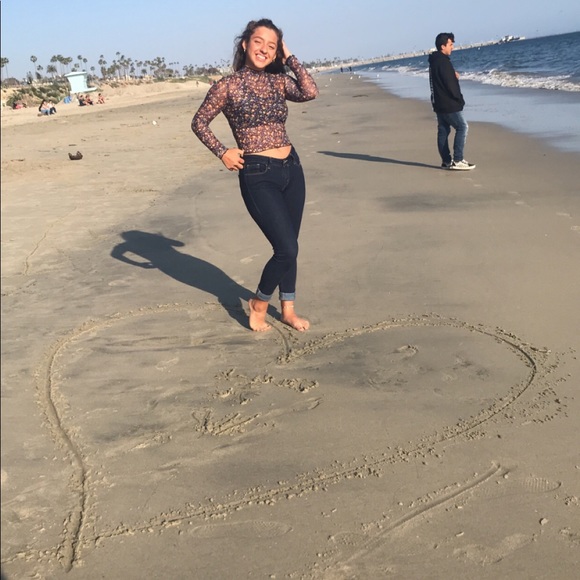 Meet your Posher, Sherly - Picture 6 of 6